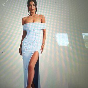 Elegant Off-Shoulder Floral Dress